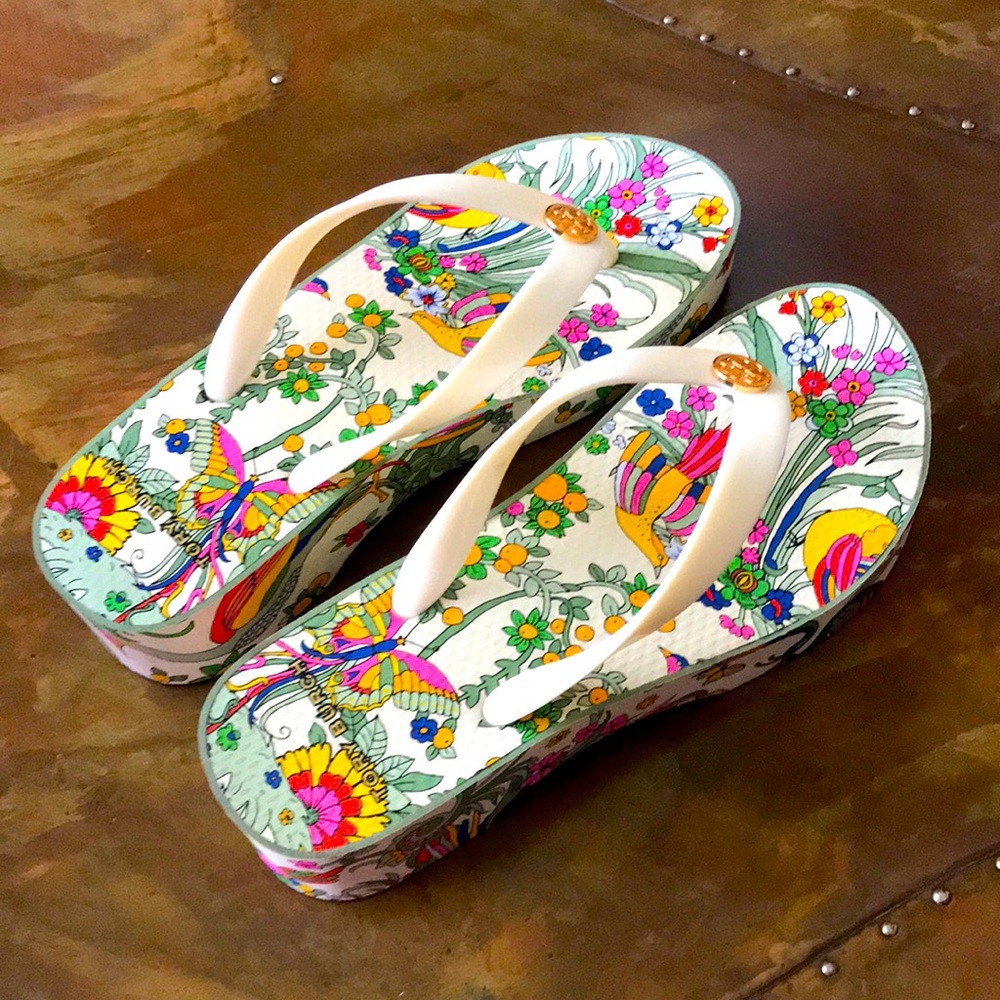 Tory Burch platform sandals!